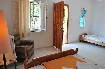 ***  Mursel Pansiyon Garden Hotel Kusadası Turkiet