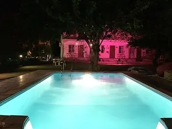 Mursel Pansiyon Garden Hotel Kusadası