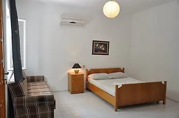 Mursel Pansiyon Garden Hotel 库萨达斯